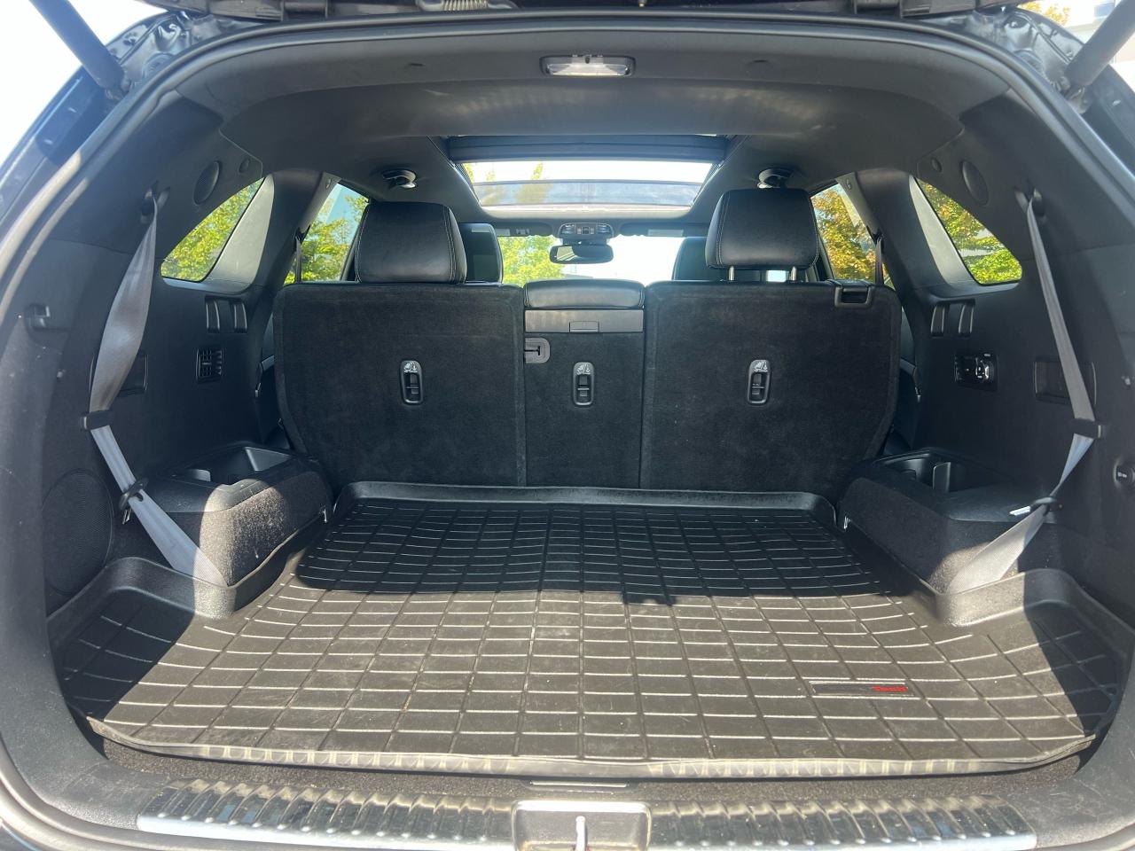 2016 Kia Sorento 3.3L SX - Photo #24