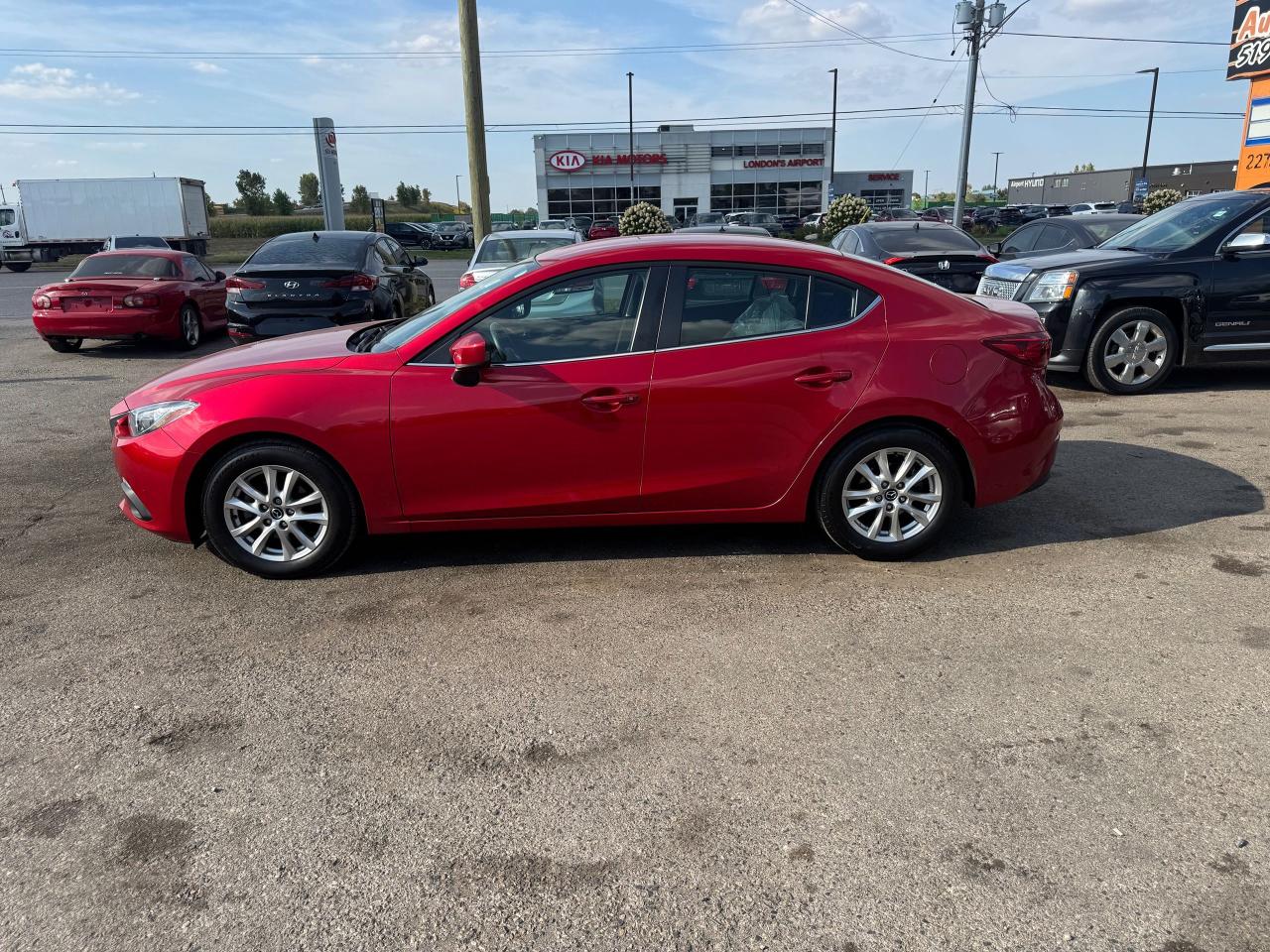 2016 Mazda MAZDA3 GS - Photo #2