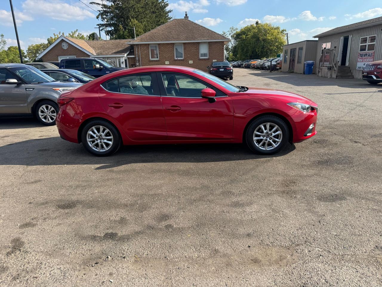 2016 Mazda MAZDA3 GS - Photo #6