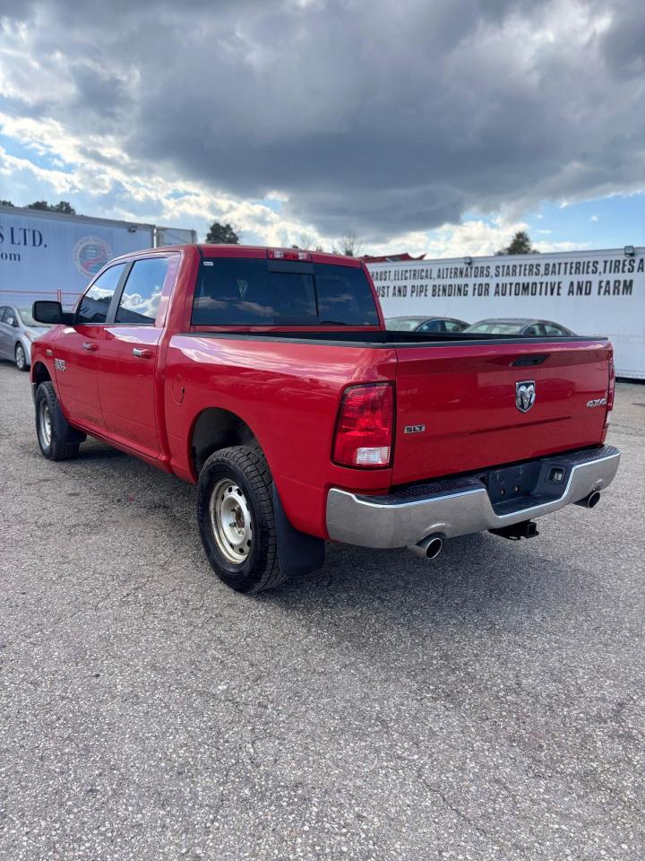 2017 RAM 1500 SLT - Photo #8