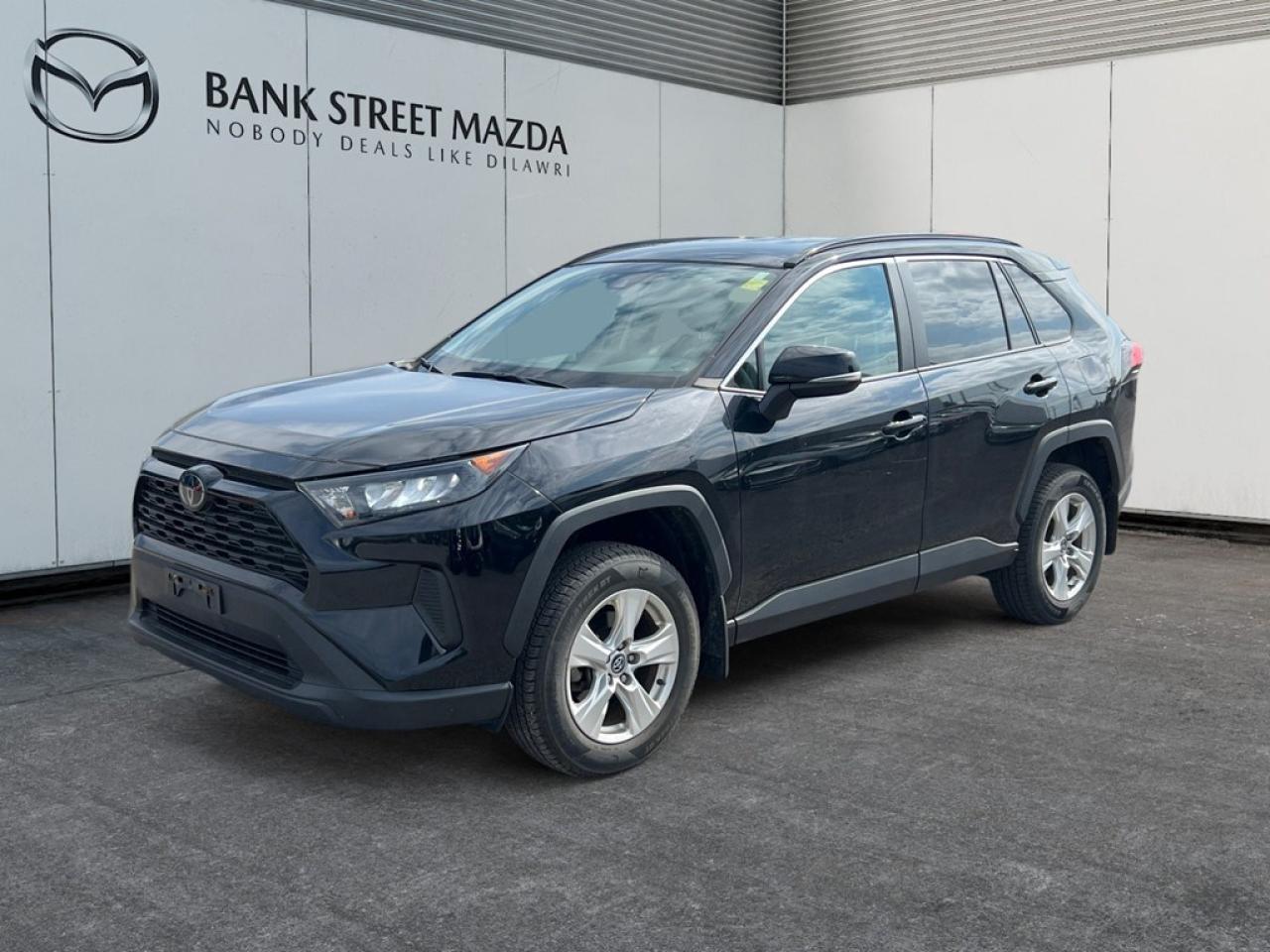 Used 2019 Toyota RAV4 AWD LE for sale in Ottawa, ON