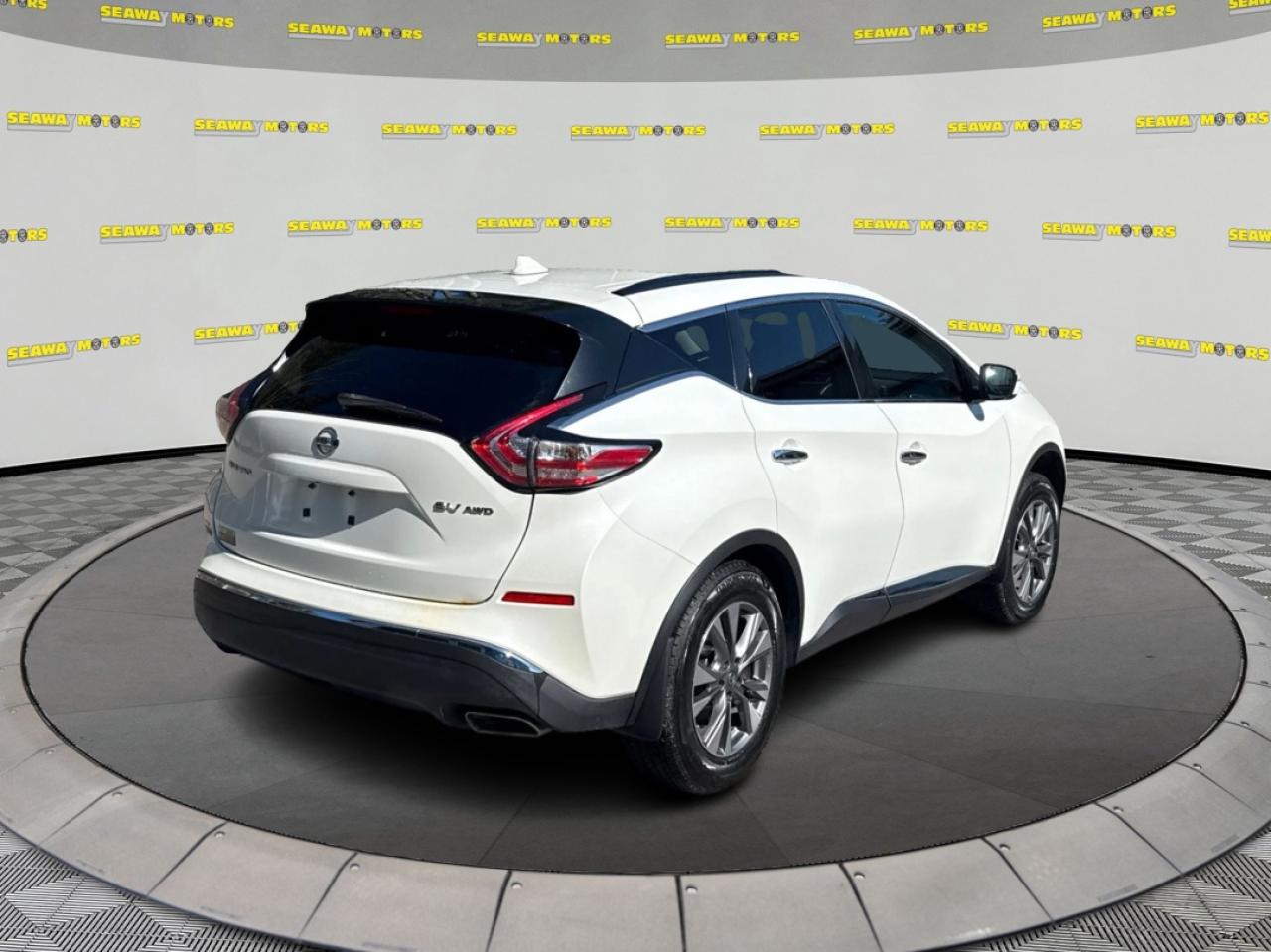 2016 Nissan Murano  - Photo #3