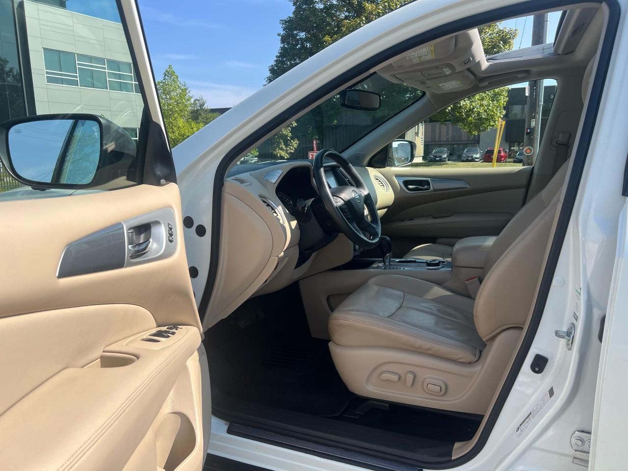 2018 Nissan Pathfinder SL PREMIUM - Photo #20