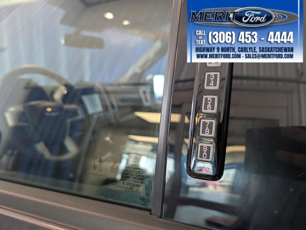 2020 Ford F-150 LARIAT Pre-Winter Clearance Sale Photo5