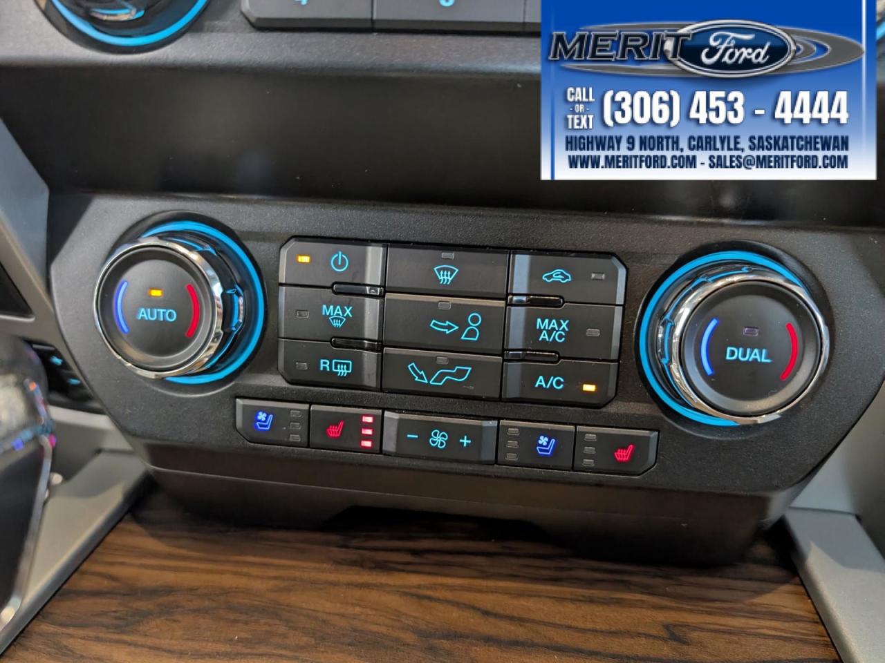 2020 Ford F-150 LARIAT Pre-Winter Clearance Sale Photo5