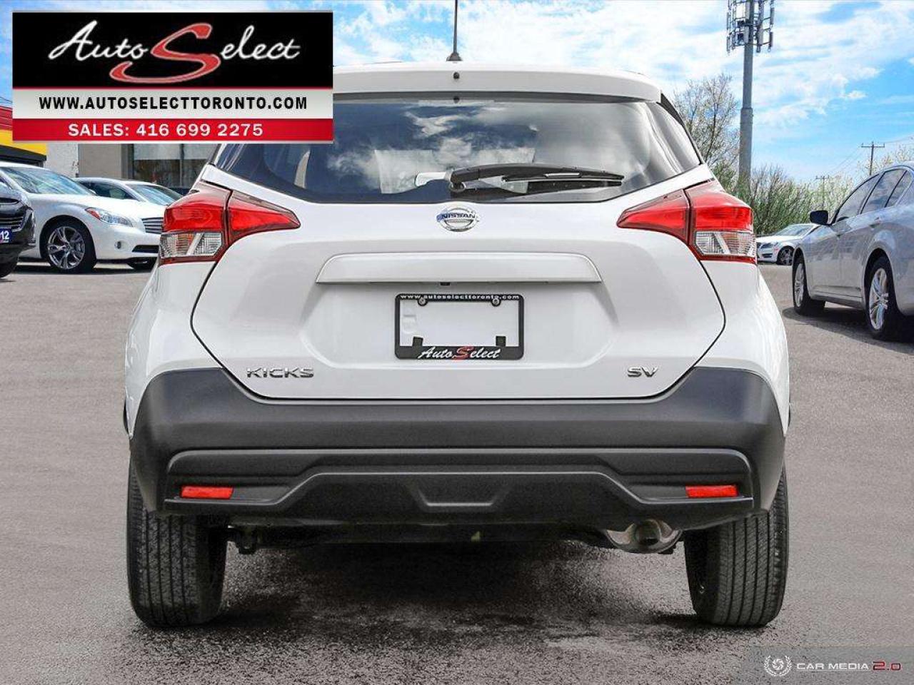 2019 Nissan Kicks SV Apple Carplay - Android Auto - Backup Camera Photo