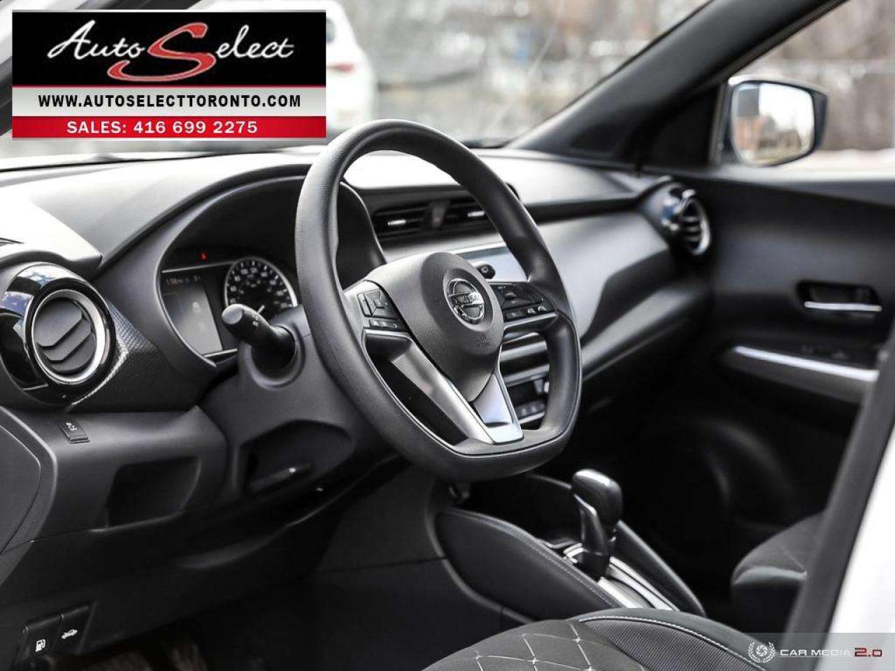 2019 Nissan Kicks SV Apple Carplay - Android Auto - Backup Camera Photo