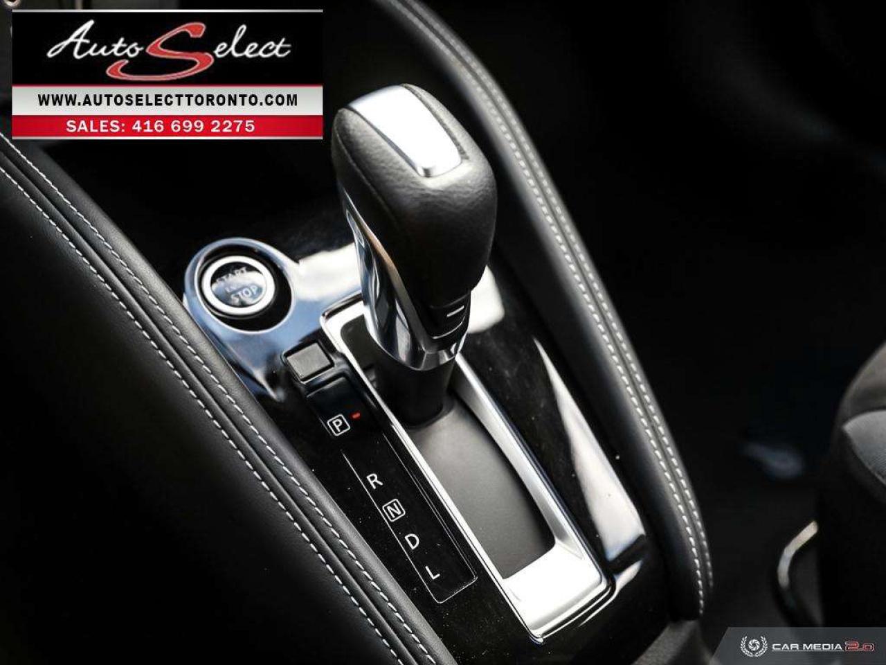 2019 Nissan Kicks SV Apple Carplay - Android Auto - Backup Camera Photo