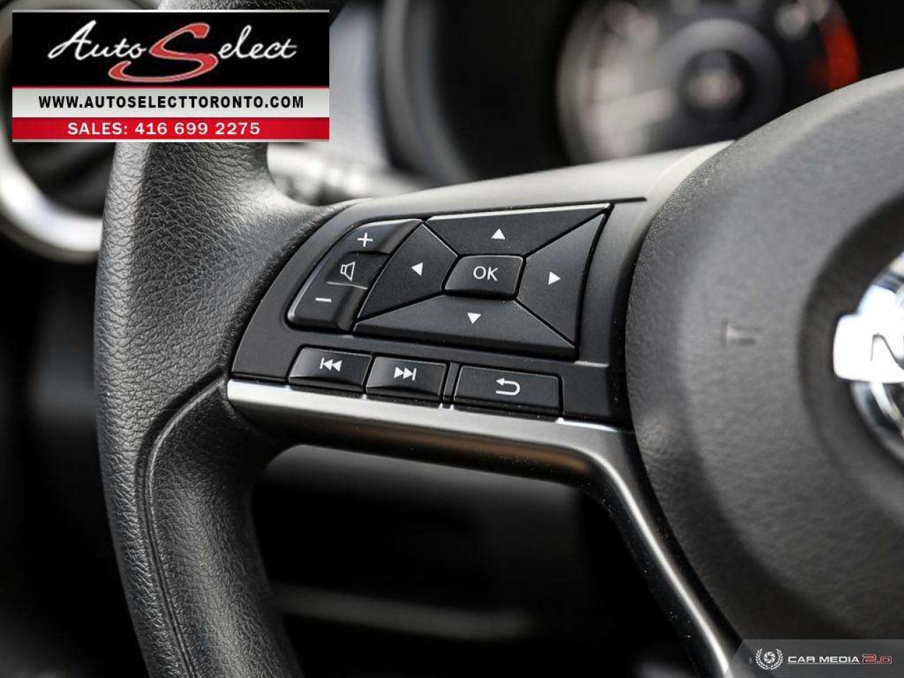 2019 Nissan Kicks SV Apple Carplay - Android Auto - Backup Camera Photo