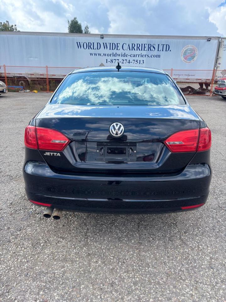 2014 Volkswagen Jetta TRENDLINE+ - Photo #5