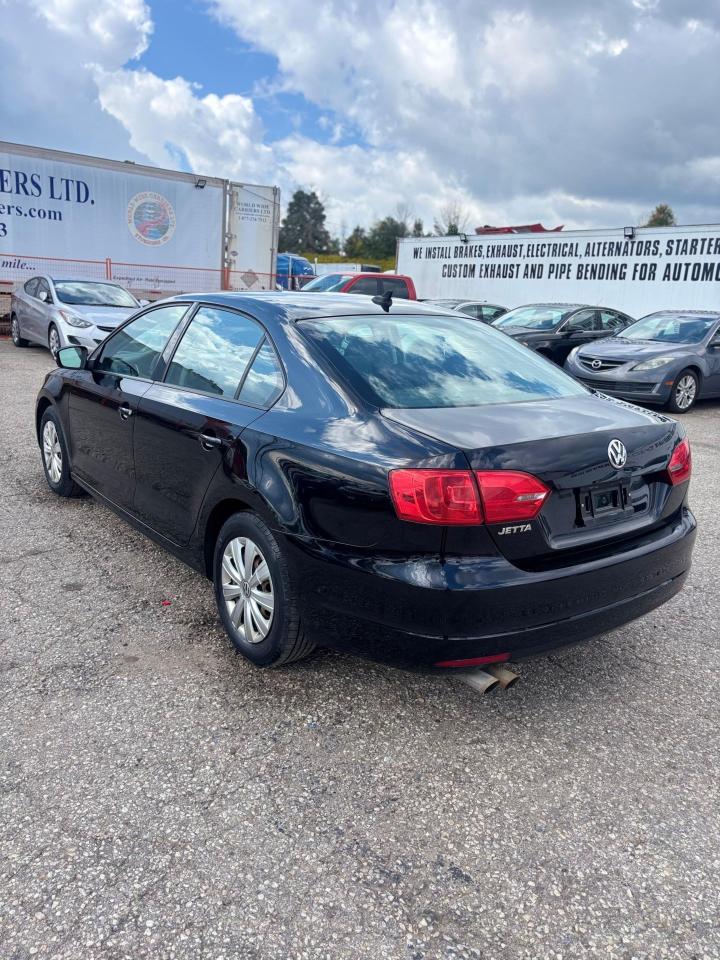 2014 Volkswagen Jetta TRENDLINE+ Photo3