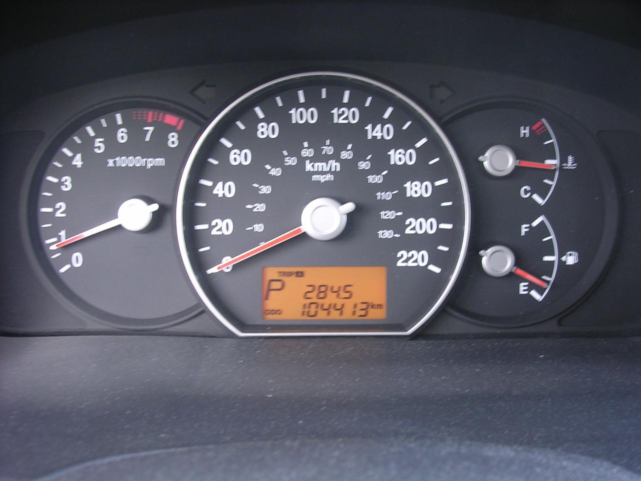 2011 Kia Rondo EX w/3rd Row - Photo #12