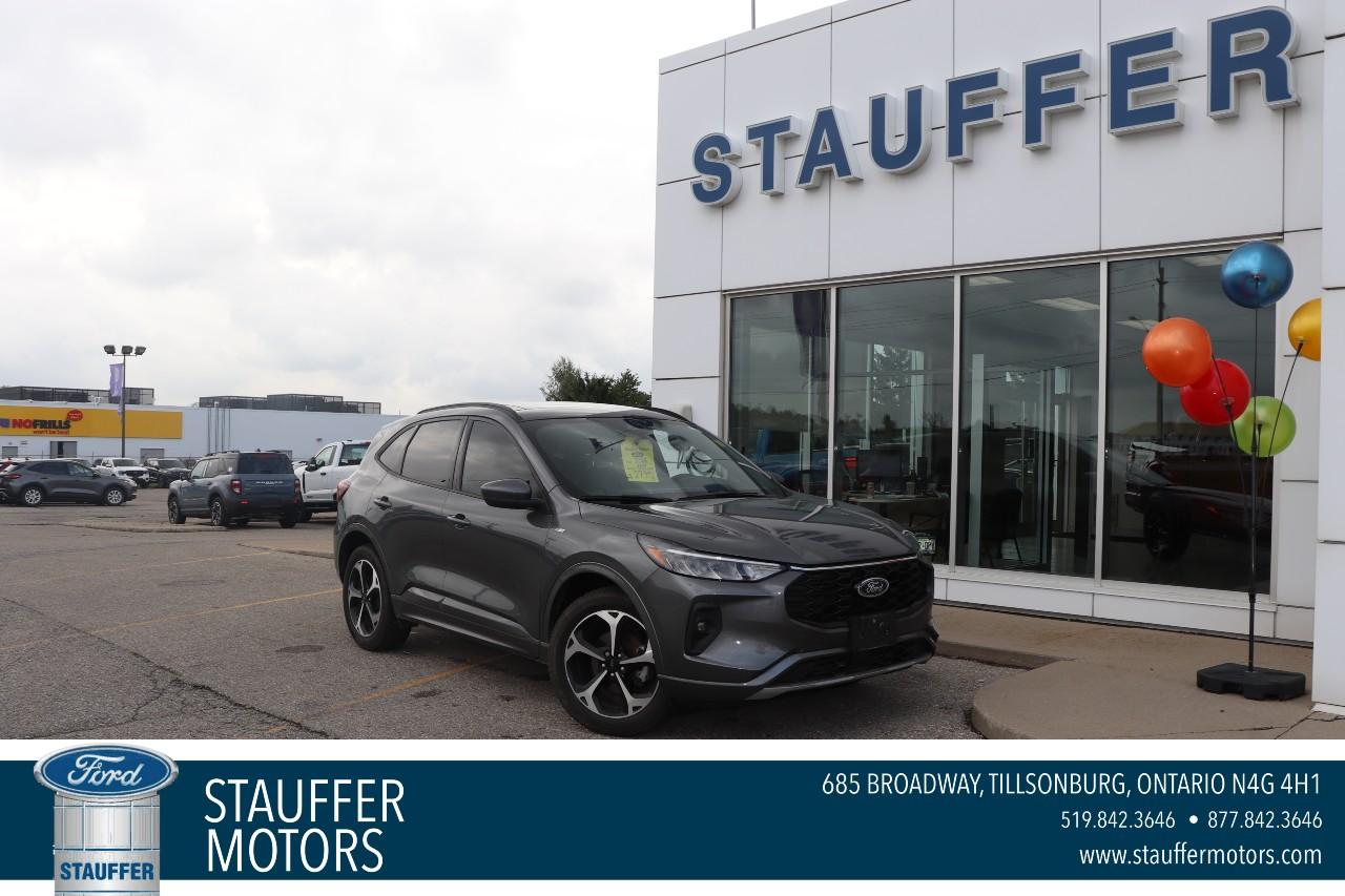 Used 2023 Ford Escape ST-Line Select AWD for sale in Tillsonburg, ON