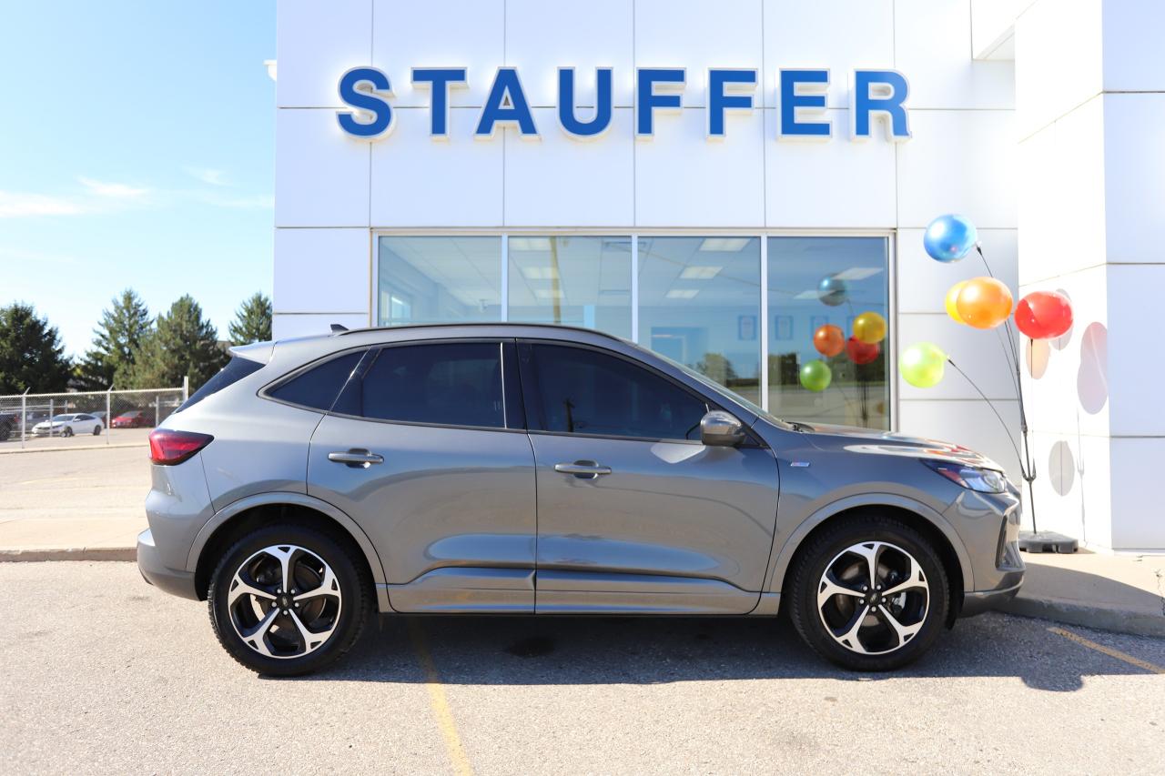 2023 Ford Escape ST-Line Select AWD Photo5