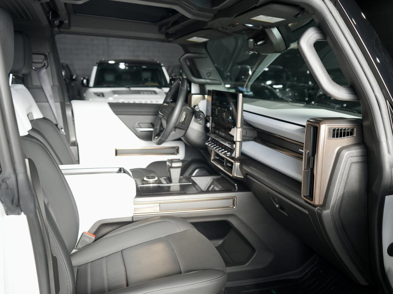 2023 GMC HUMMER EV Pickup e4WD Crew Cab|NO ACCIDENTS|360CAM|PANO|ADAPTIVE CC Photo