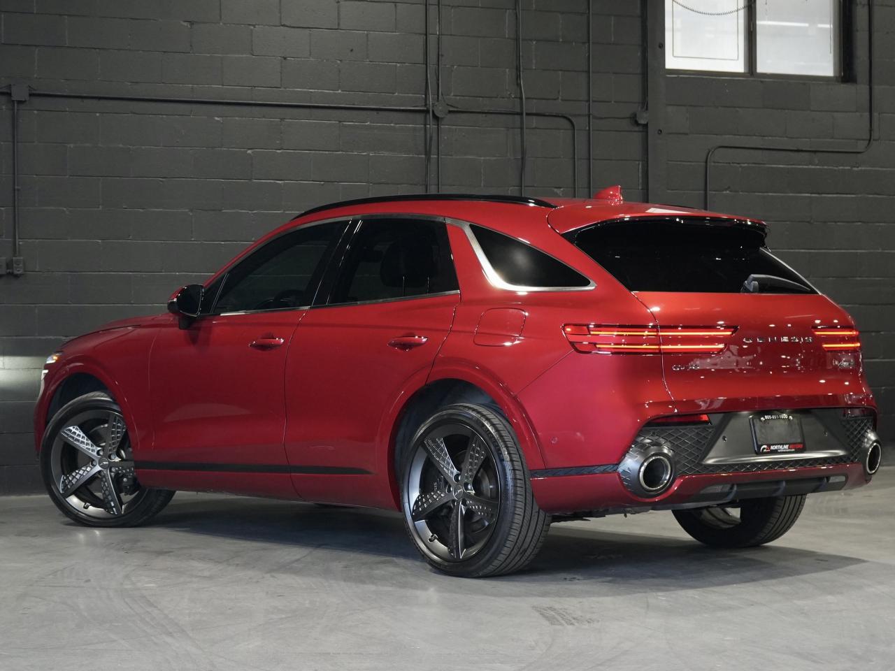 2023 Genesis GV70 Sport Plus/PANO/HUD/21 IN RIM/PANO/360CAM/1OWNER Photo