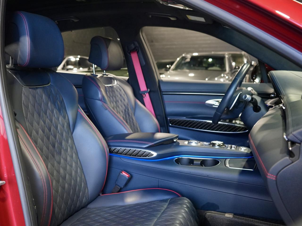 2023 Genesis GV70 Sport Plus/PANO/HUD/21 IN RIM/PANO/360CAM/1OWNER Photo