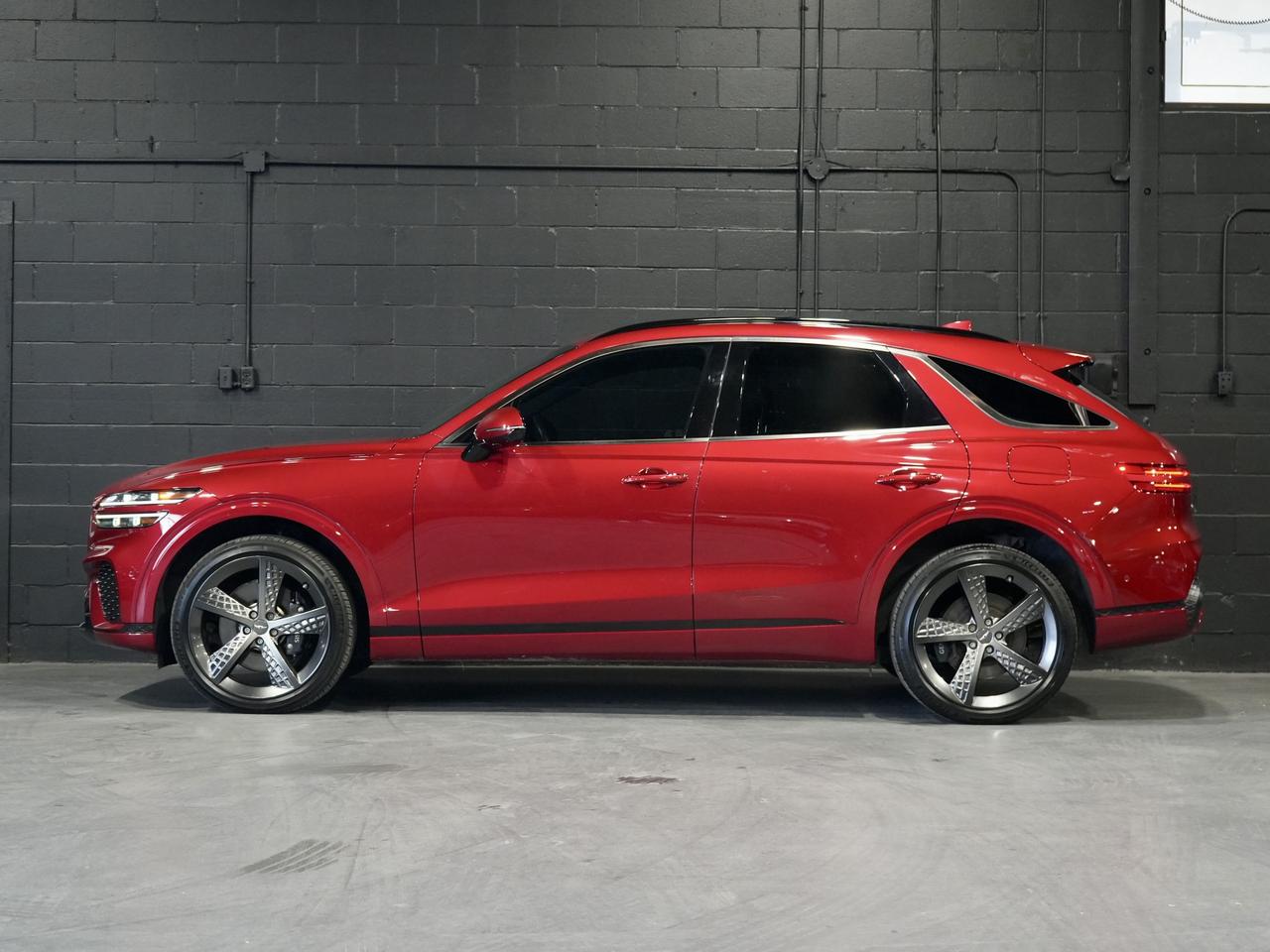 2023 Genesis GV70 Sport Plus/PANO/HUD/21 IN RIM/PANO/360CAM/1OWNER Photo