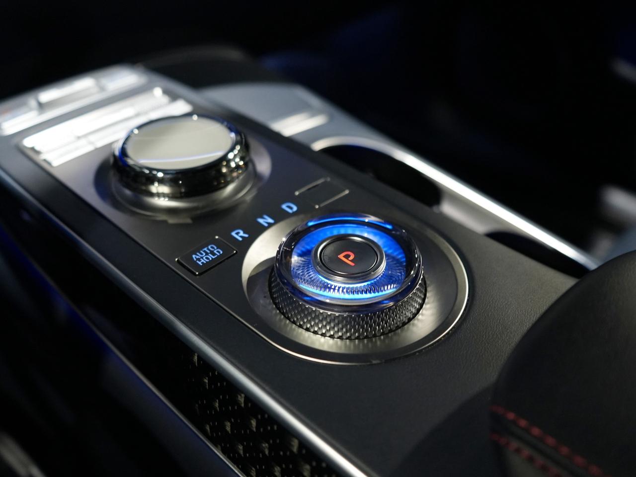 2023 Genesis GV70 Sport Plus/PANO/HUD/21 IN RIM/PANO/360CAM/1OWNER Photo