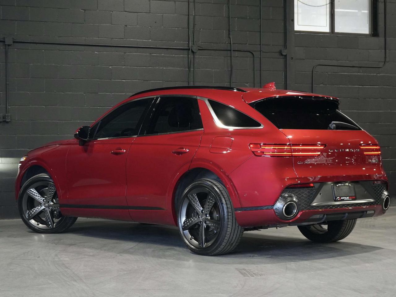 2023 Genesis GV70 Sport Plus/PANO/HUD/21 IN RIM/PANO/360CAM/1OWNER Photo