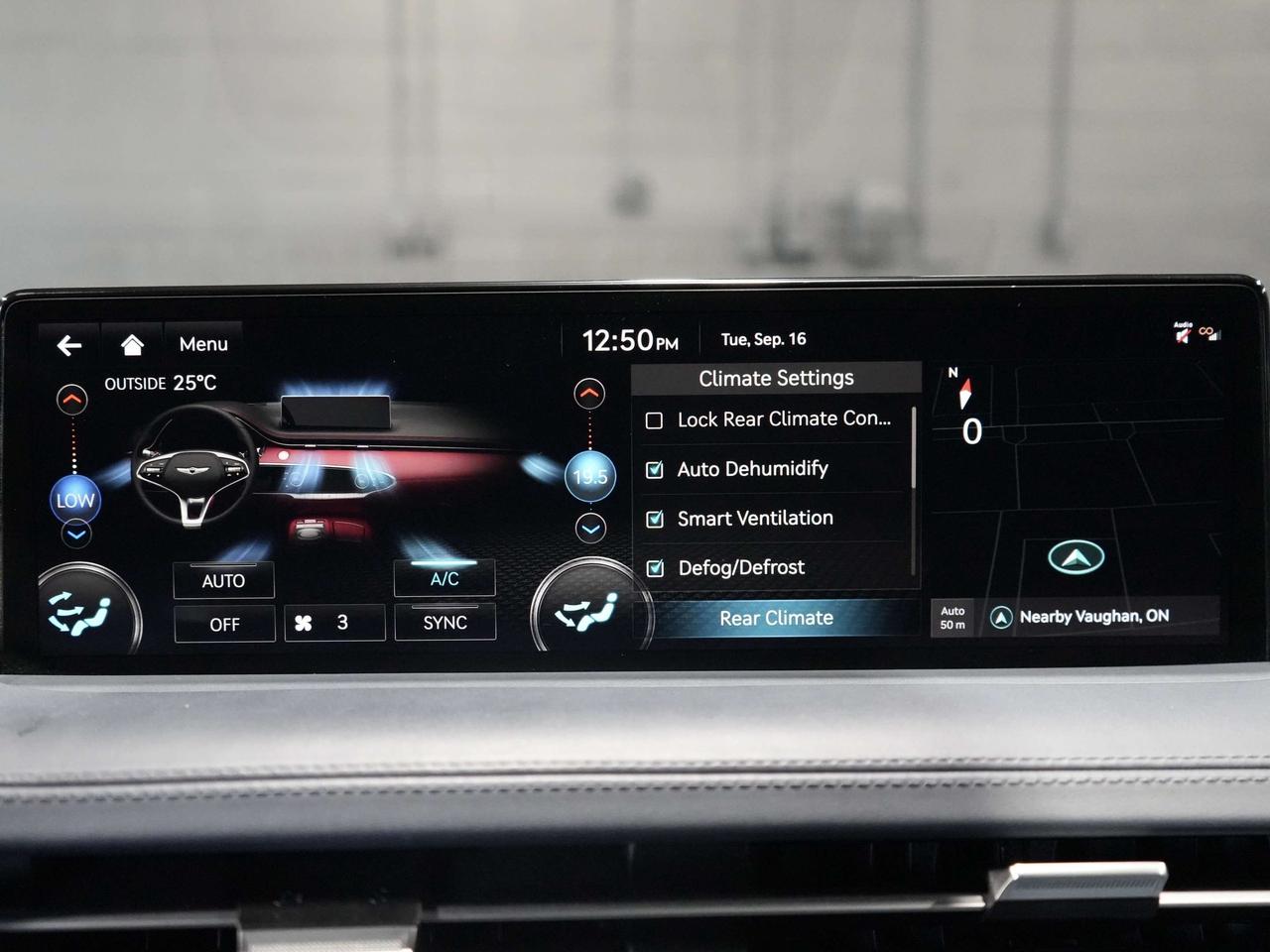 2023 Genesis GV70 Sport Plus/PANO/HUD/21 IN RIM/PANO/360CAM/1OWNER Photo