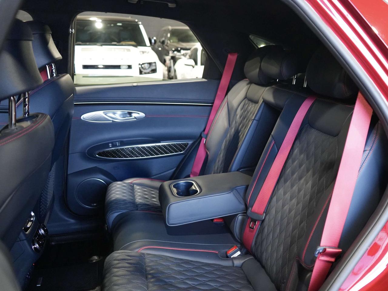 2023 Genesis GV70 Sport Plus/PANO/HUD/21 IN RIM/PANO/360CAM/1OWNER Photo