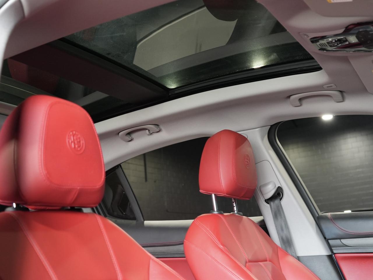 2021 Alfa Romeo Stelvio Ti/PANO/CAM/NAV/HARMAN K/DRIVE ASSIST/NO ACCIDENTS Photo