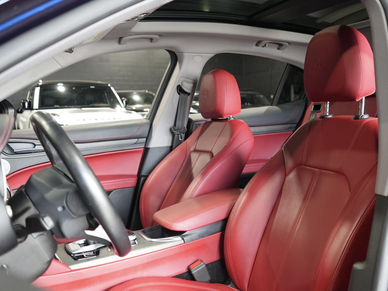 2021 Alfa Romeo Stelvio Ti/PANO/CAM/NAV/HARMAN K/DRIVE ASSIST/NO ACCIDENTS Photo