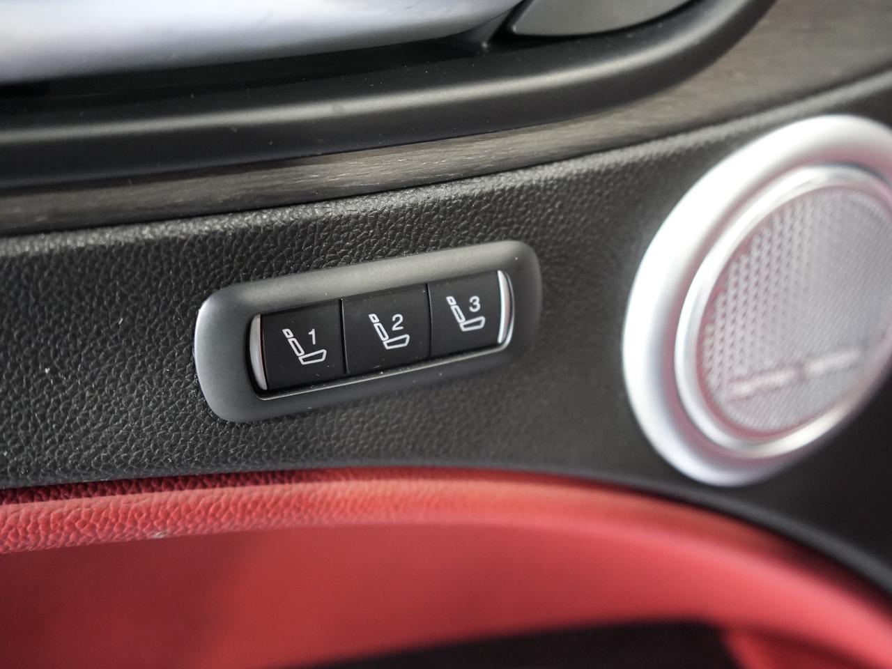 2021 Alfa Romeo Stelvio Ti/PANO/CAM/NAV/HARMAN K/DRIVE ASSIST/NO ACCIDENTS Photo