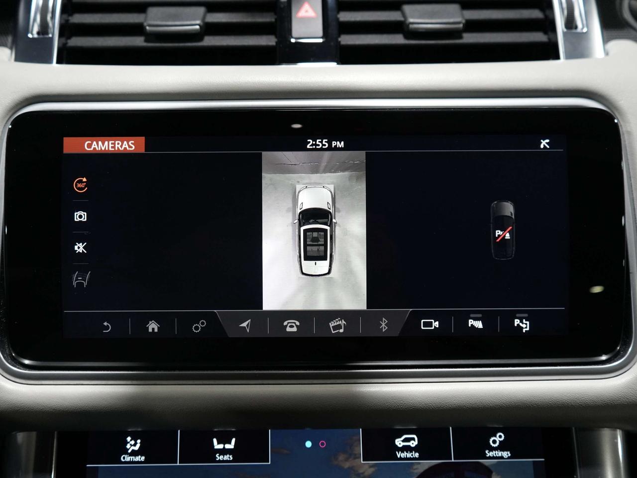 2018 Land Rover Range Rover Sport V8  SVR/HUD/360CAM/PANO/MERIDIAN/22 IN RIMS Photo