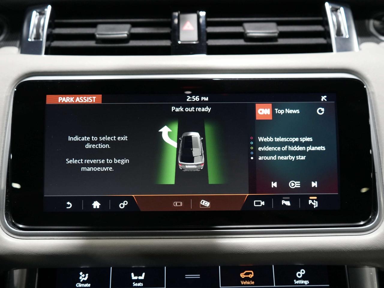 2018 Land Rover Range Rover Sport V8  SVR/HUD/360CAM/PANO/MERIDIAN/22 IN RIMS Photo