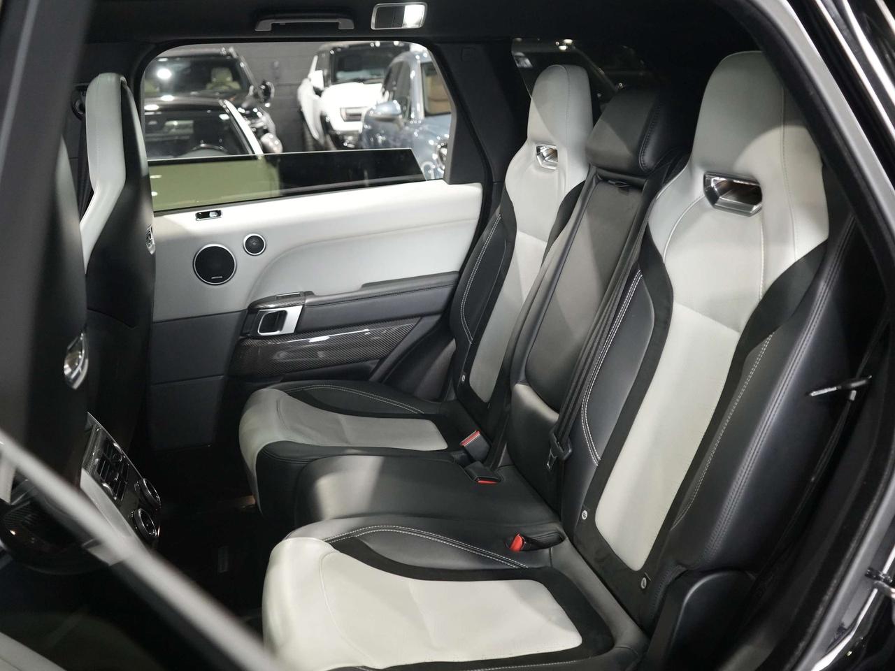 2018 Land Rover Range Rover Sport V8  SVR/HUD/360CAM/PANO/MERIDIAN/22 IN RIMS Photo