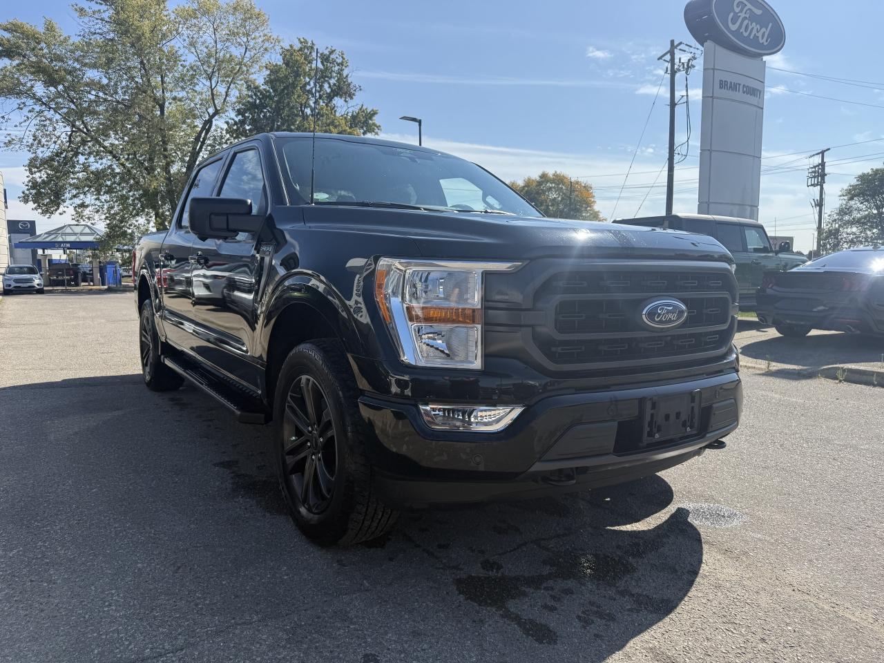 2022 Ford F-150 XLT Photo