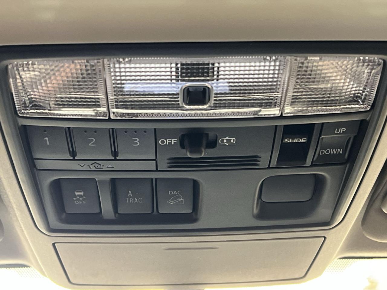 2019 Toyota 4Runner 4X4 | 7-PASSENGER | HTD LEATHER |SUNROOF | TOW PKG Photo