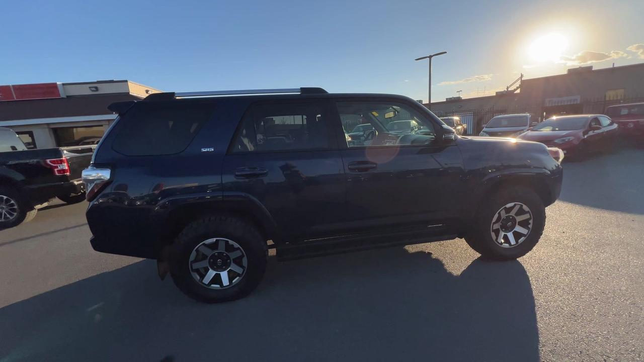 2019 Toyota 4Runner 4X4 | 7-PASSENGER | HTD LEATHER |SUNROOF | TOW PKG Photo