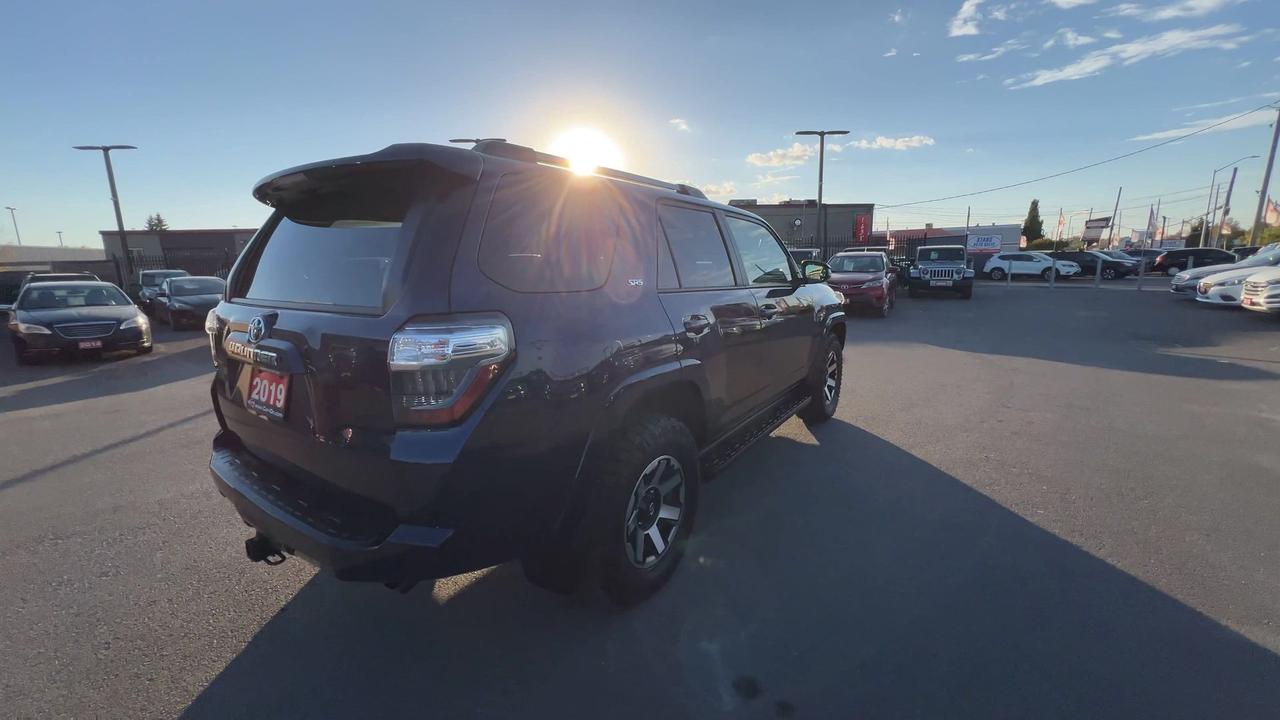 2019 Toyota 4Runner 4X4 | 7-PASSENGER | HTD LEATHER |SUNROOF | TOW PKG Photo