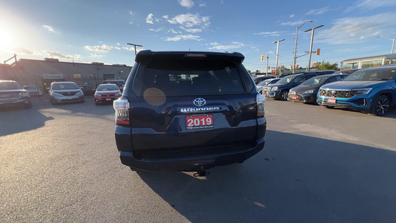2019 Toyota 4Runner 4X4 | 7-PASSENGER | HTD LEATHER |SUNROOF | TOW PKG Photo