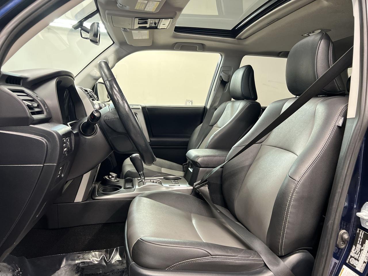 2019 Toyota 4Runner 4X4 | 7-PASSENGER | HTD LEATHER |SUNROOF | TOW PKG Photo