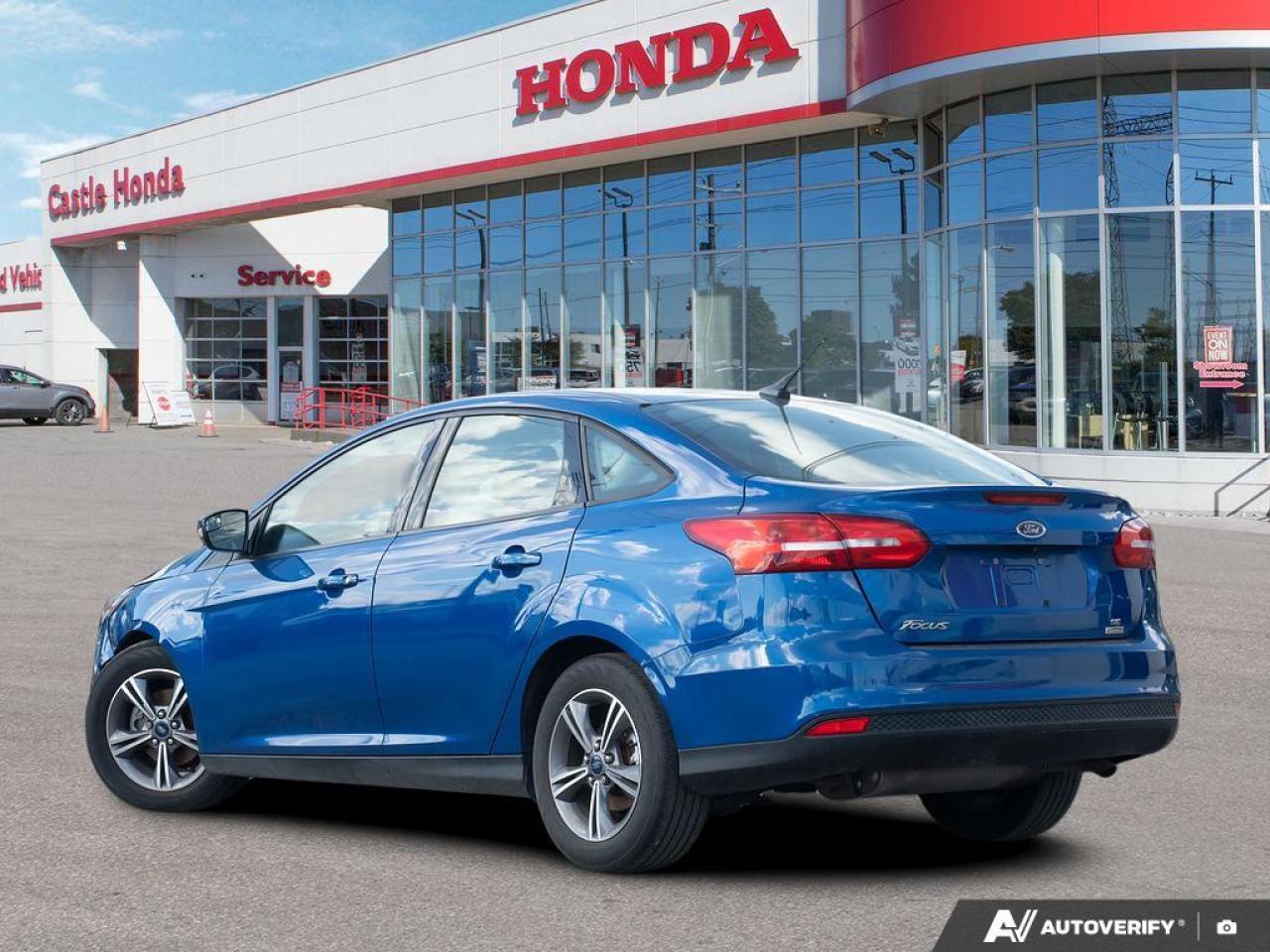 2018 Ford Focus  Photo3