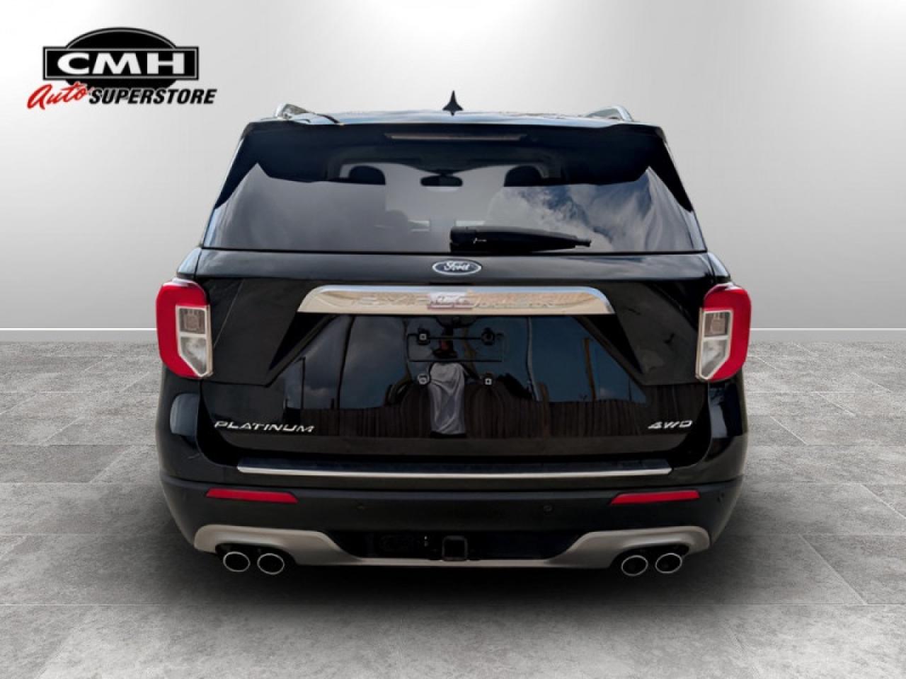 2022 Ford Explorer Platinum  **TECHNOLOGY PACKAGE** Photo