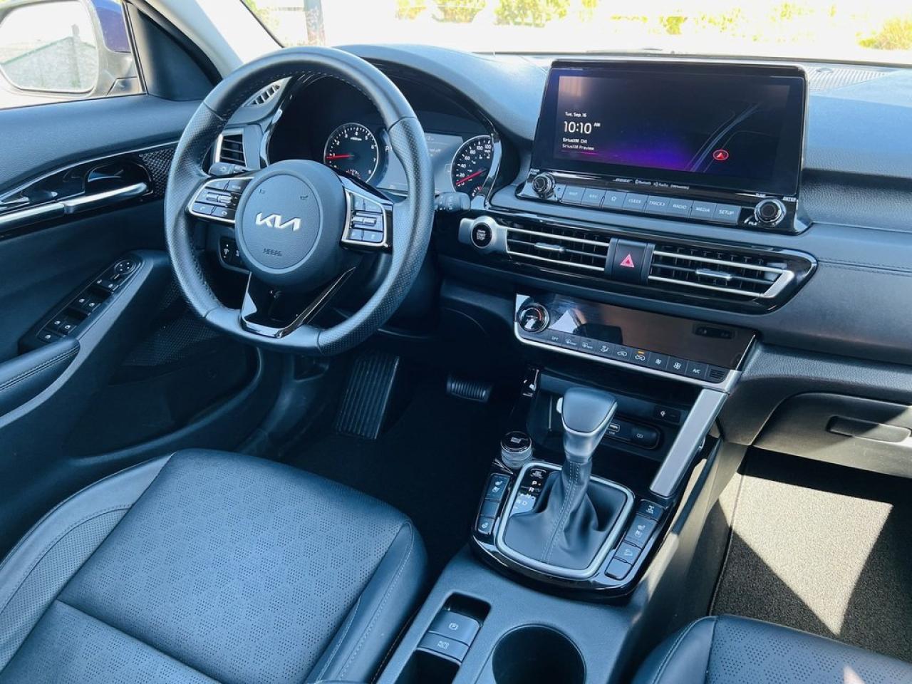 2022 Kia Seltos SX Turbo Photo