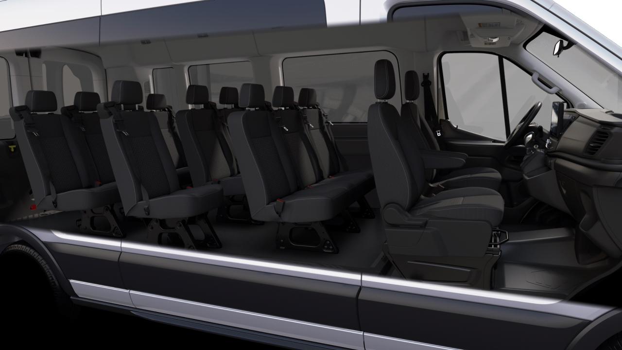 2025 Ford Transit Passenger Wagon XL Photo5