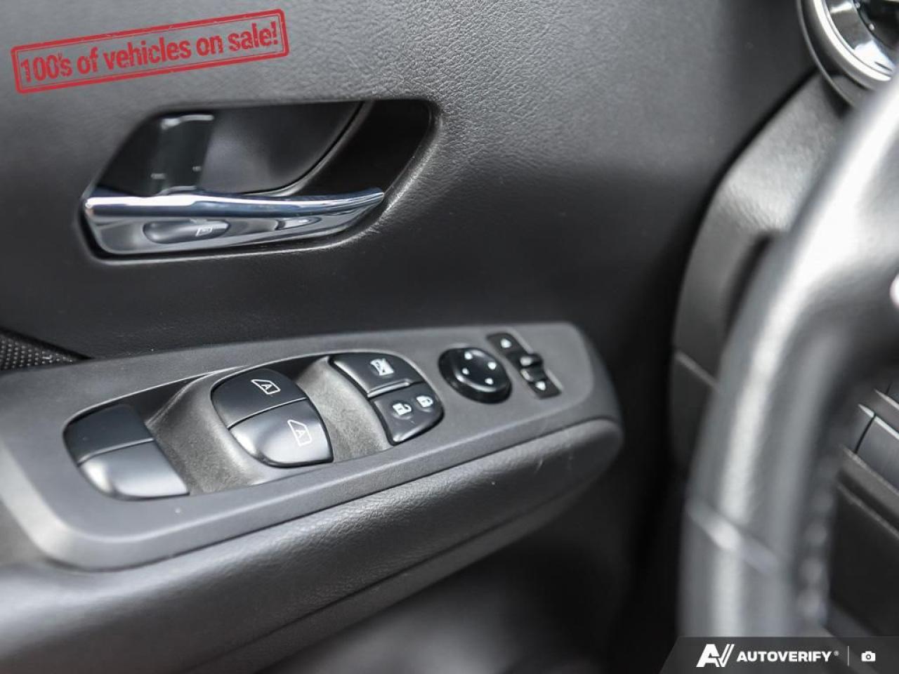 2021 Nissan Kicks SV Photo