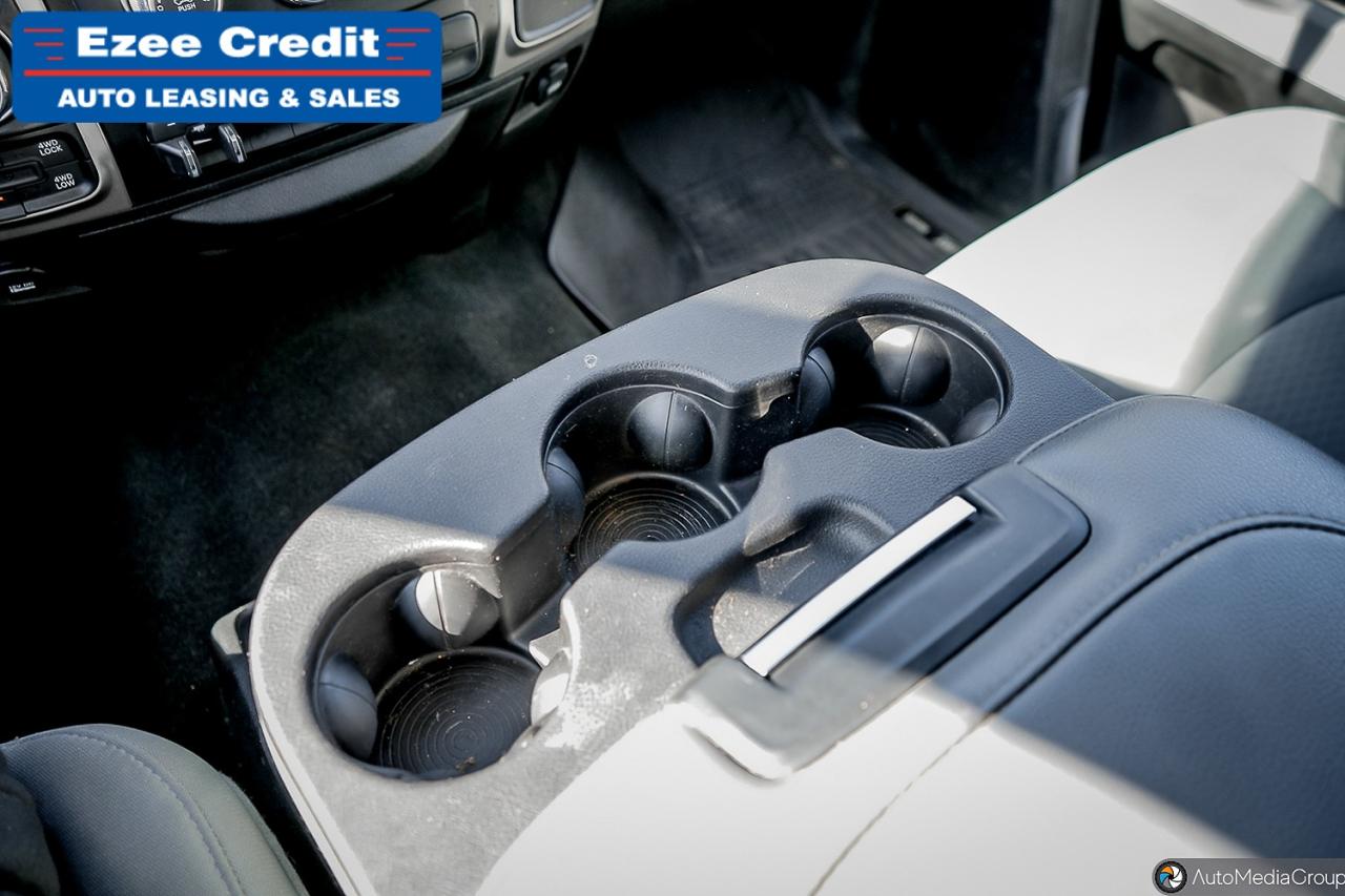 2018 RAM 1500 SLT Photo