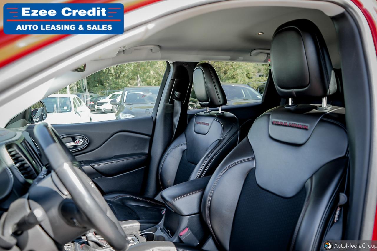 2019 Jeep Cherokee Trailhawk Photo