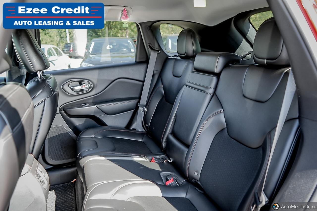 2019 Jeep Cherokee Trailhawk Photo