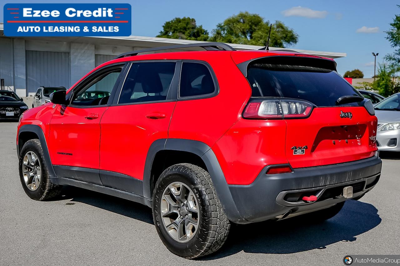 2019 Jeep Cherokee Trailhawk Photo38