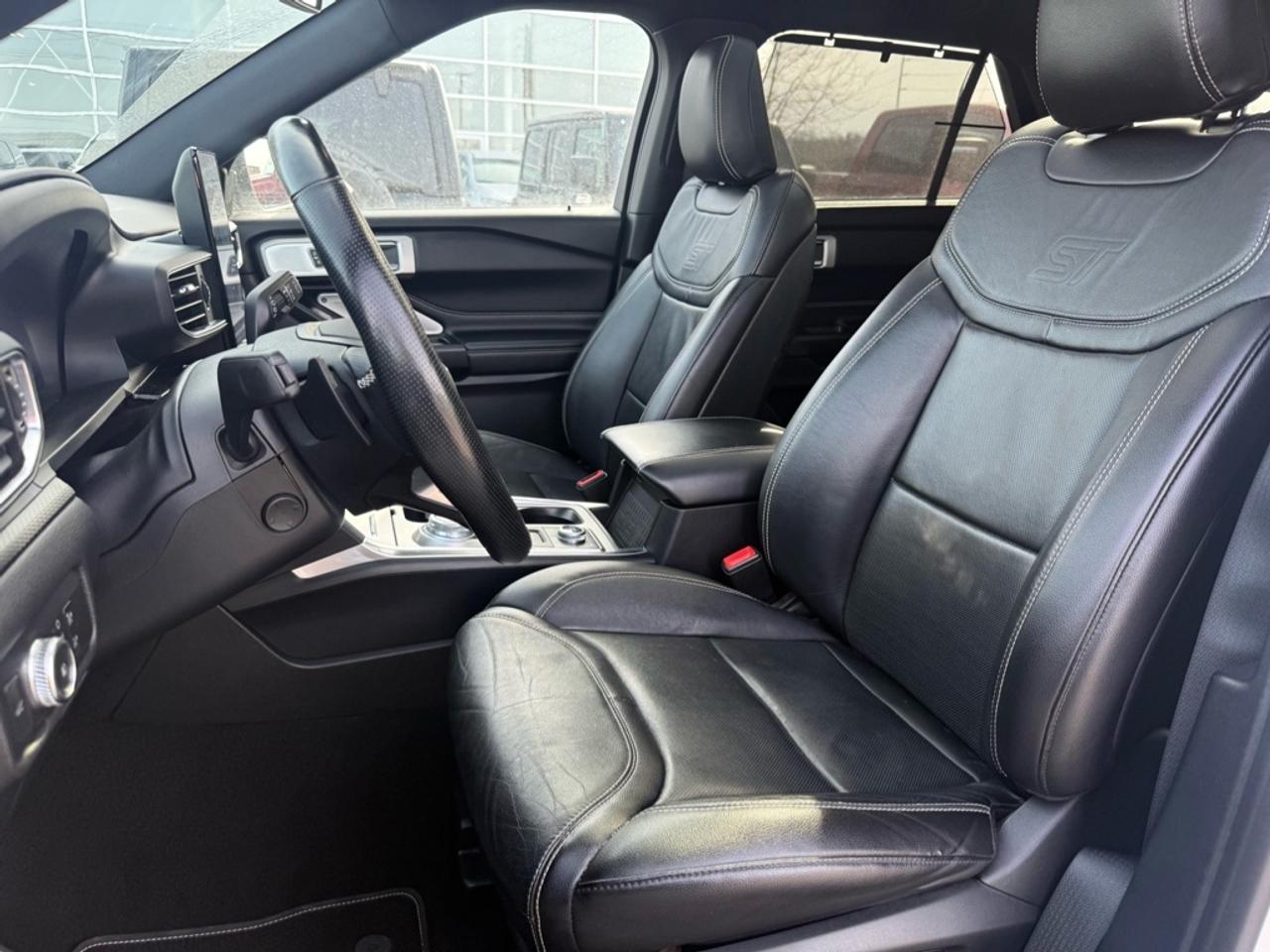 2020 Ford Explorer ST  - Navigation -  Leather Seats Photo