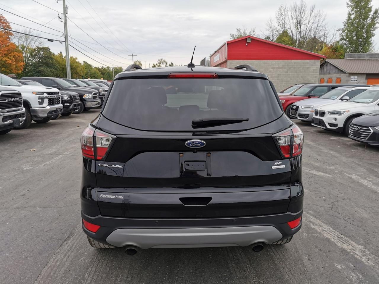 2017 Ford Escape SE - Photo #4