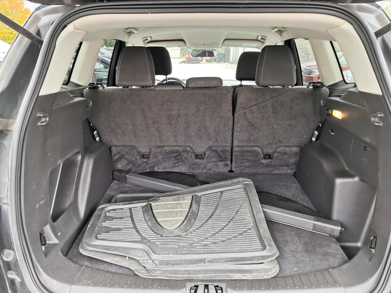 2017 Ford Escape SE - Photo #17